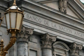 Reservas monetarias de Argentina: ¿de dónde salen los dólares de Milei?